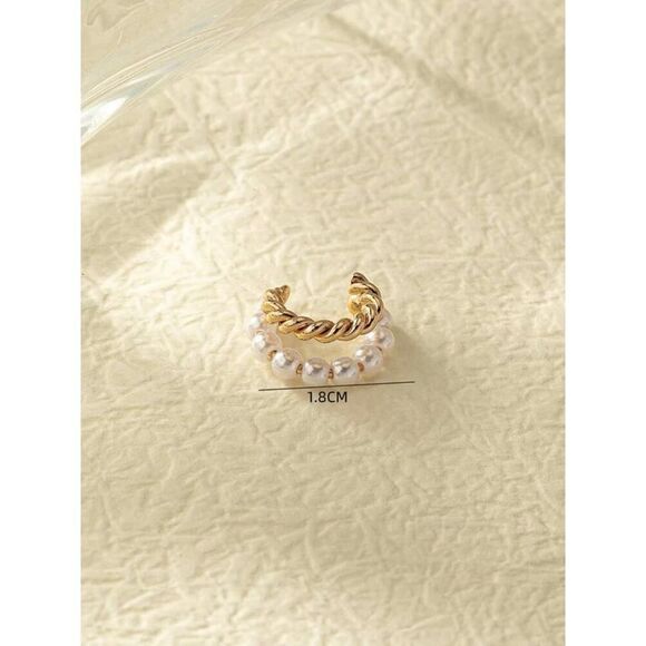 Pearl earrings, vintage layered, without piercing, pearl, cartilage earr… - Picture 2 of 7